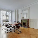 Four Saint Germain - Elegant & Spacious 3 Bdr Apartment In The Heart Of Saint Germain